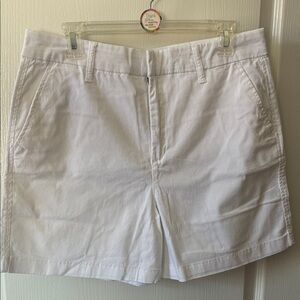 Gloria Vanderbilt Women's White Shorts